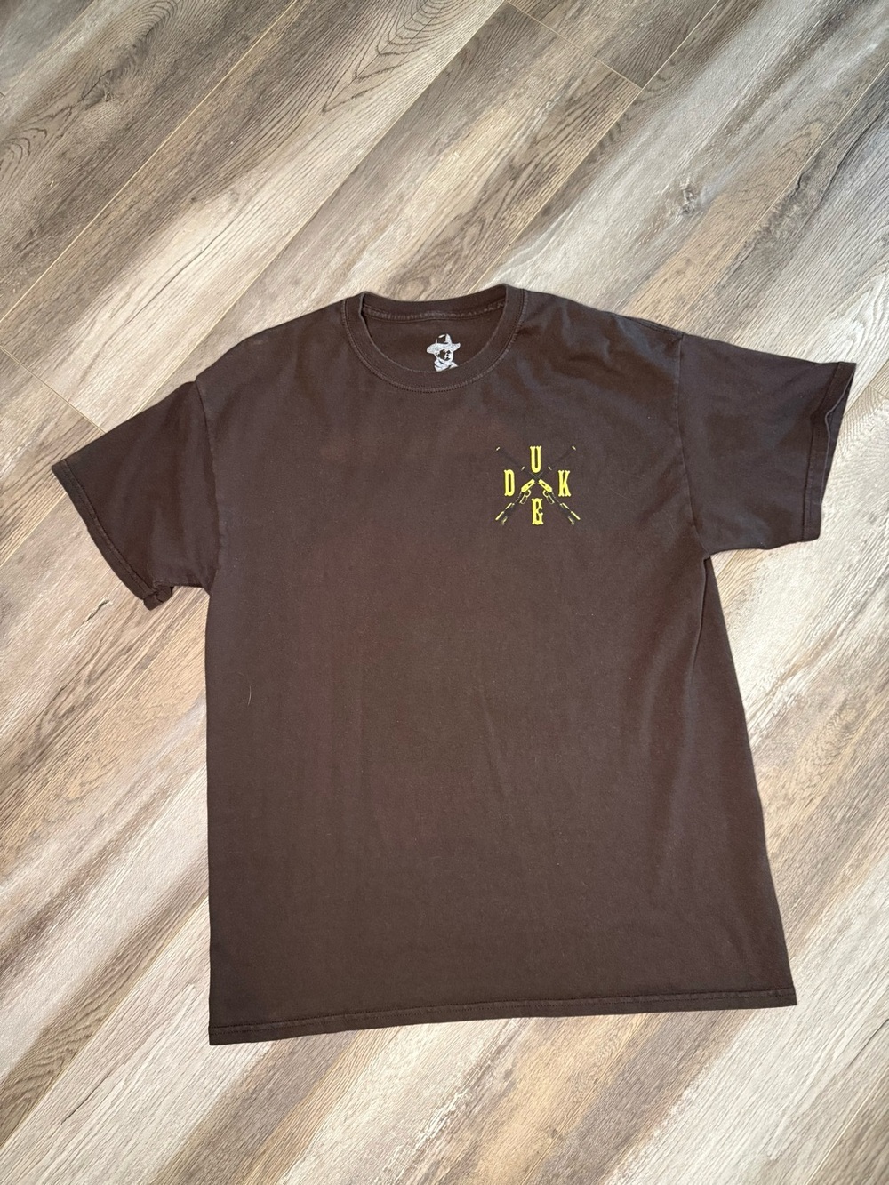 Vintage John Wayne Duke Gun Control Graphic Tee - Picture 2 of 2